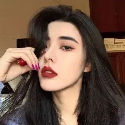 村里来了个洋媳妇